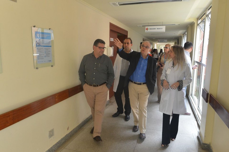 SESA - Sesa anuncia repasse de R$ 967 mil ao Hospital Evangélico de Vila  Velha nesta sexta (24)