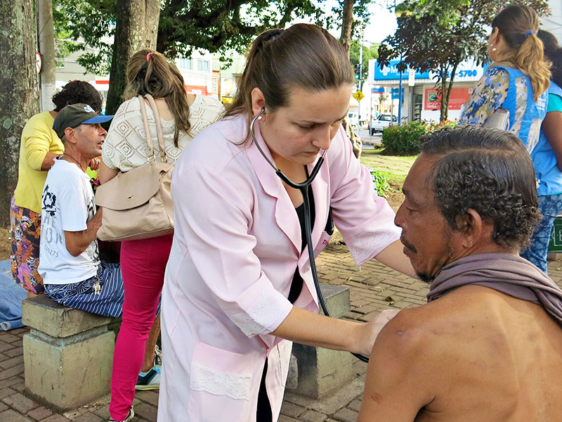 Consultório na Rua - Abordagem da Praça de Jucutuquara_Foto Antônio Lucas Almeida (6)