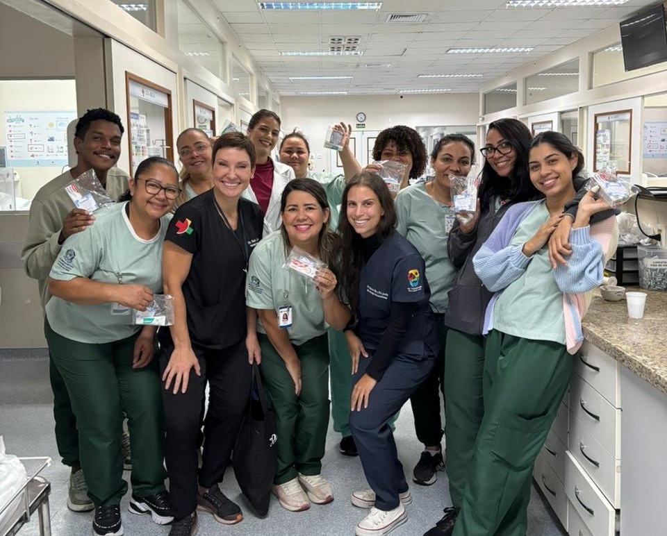 Equipe comemora redução de PAV-1