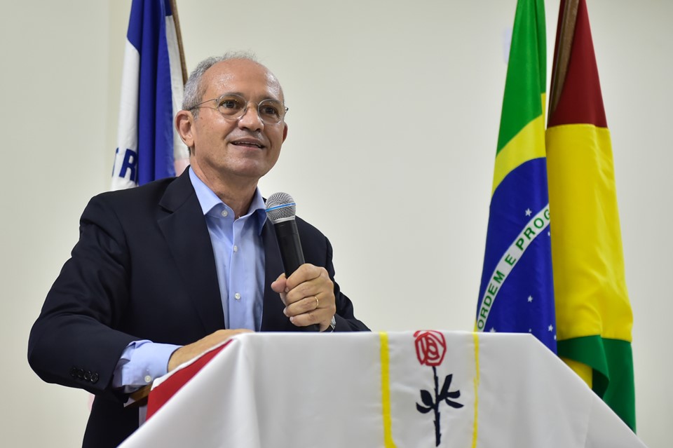 Governador inaugura Centro de Reabilitação em Mimoso do Sul