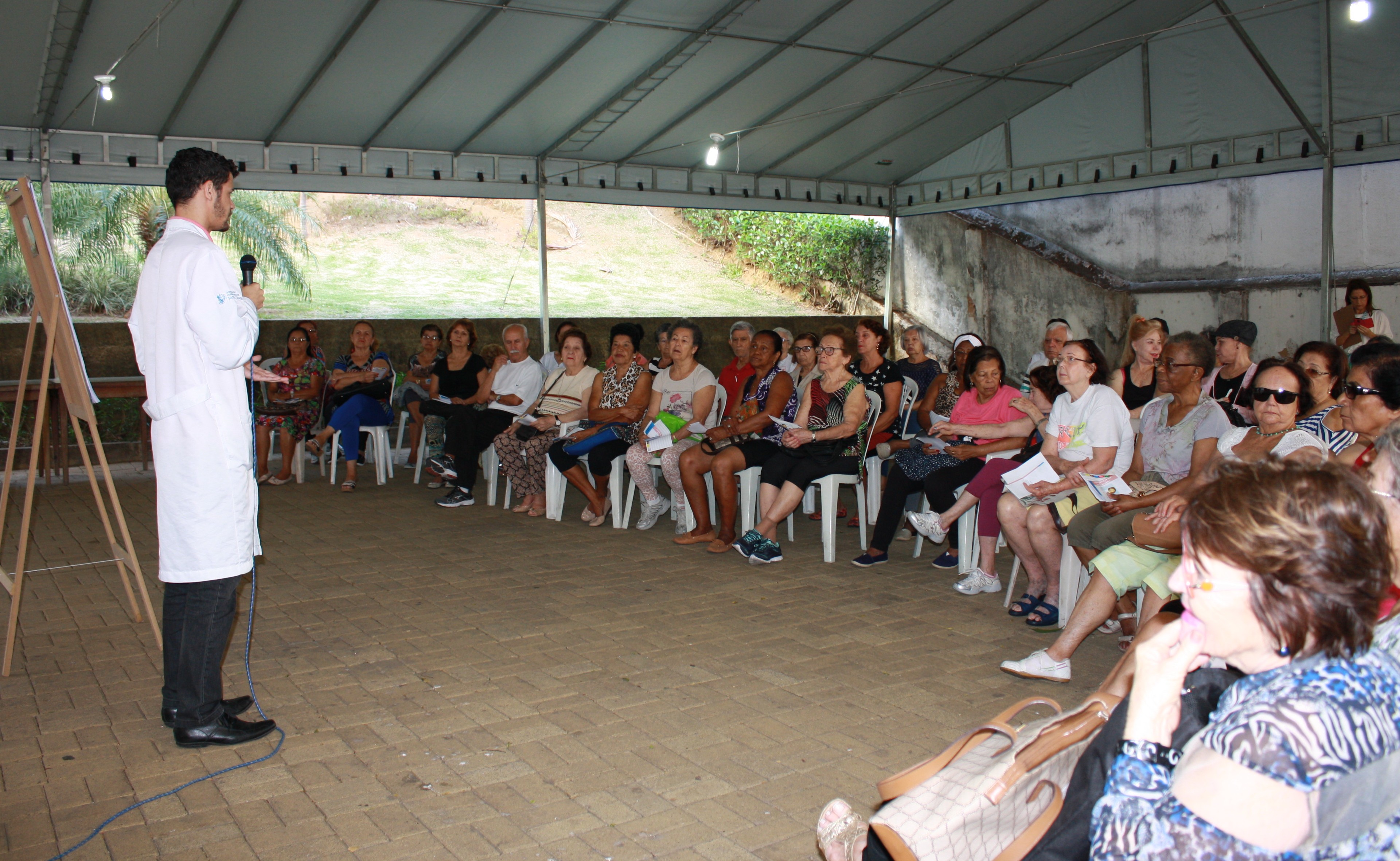 PalestraAutomedicacao_CentrodeVitoria_140916