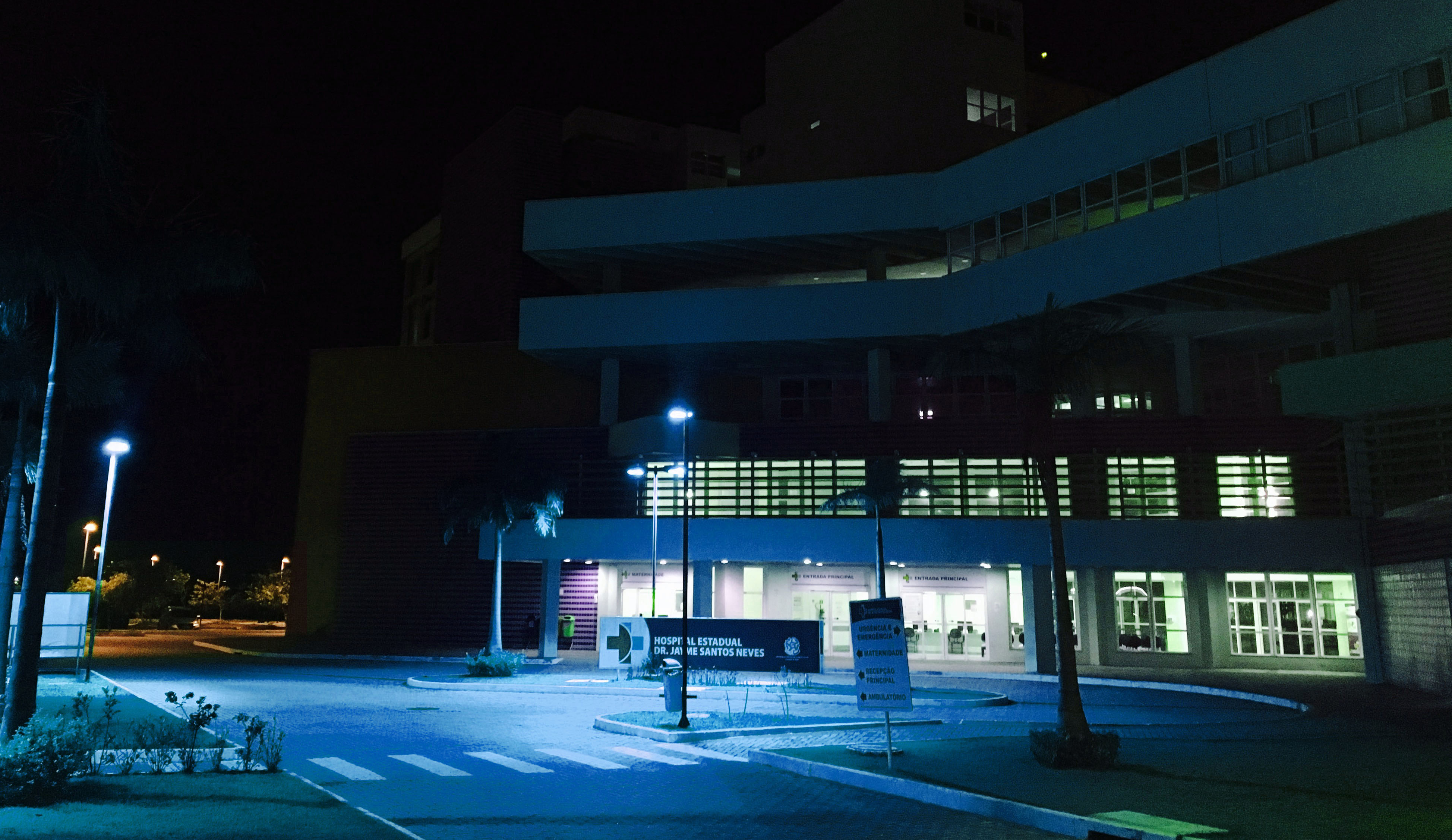 HEJSN fachada azul (1)