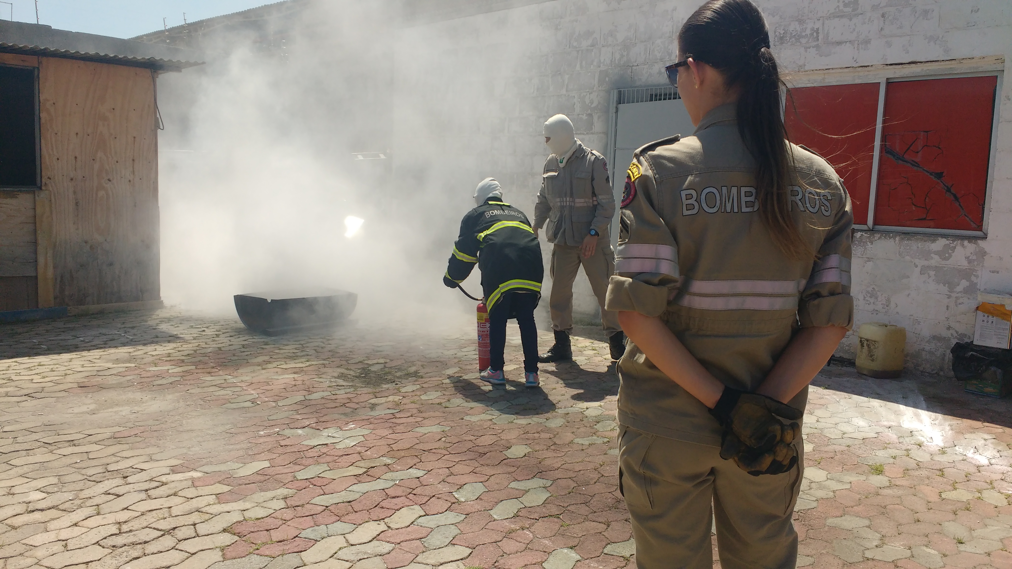 HEUE_TreinamentoBrigadistas_Set2016_4