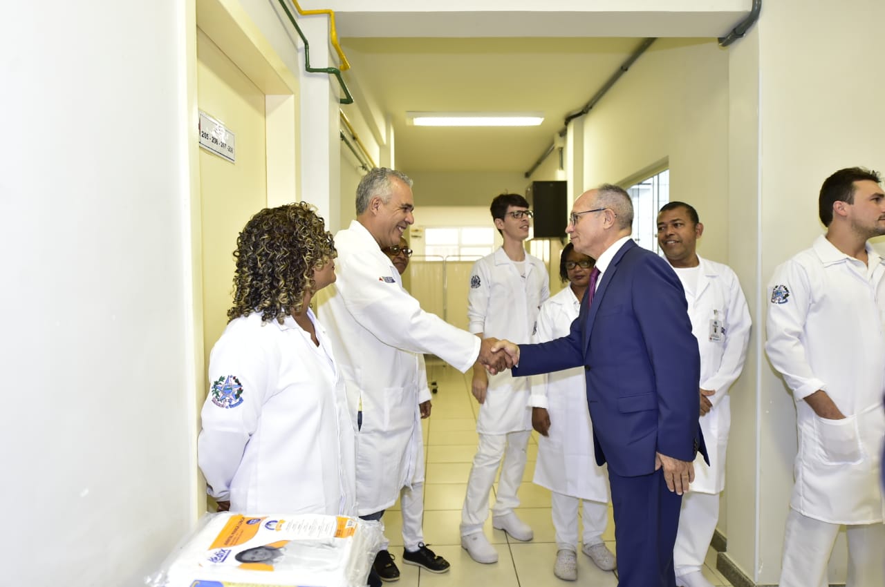 Visita do Governador PH ao Hospital Estadual de Vila Velha1_040718