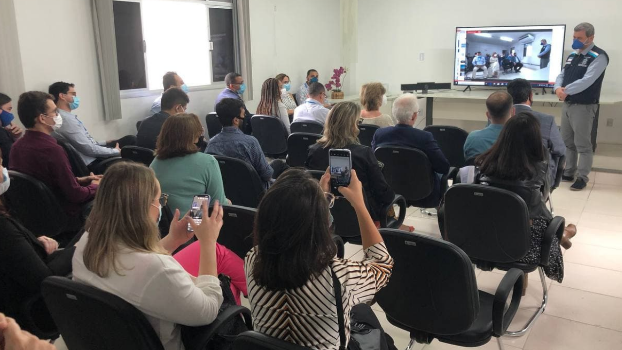 Hospital Estadual de Vila Velha recebe soluções para melhorar o atendimento de pacientes _ foto evento-Nesio
