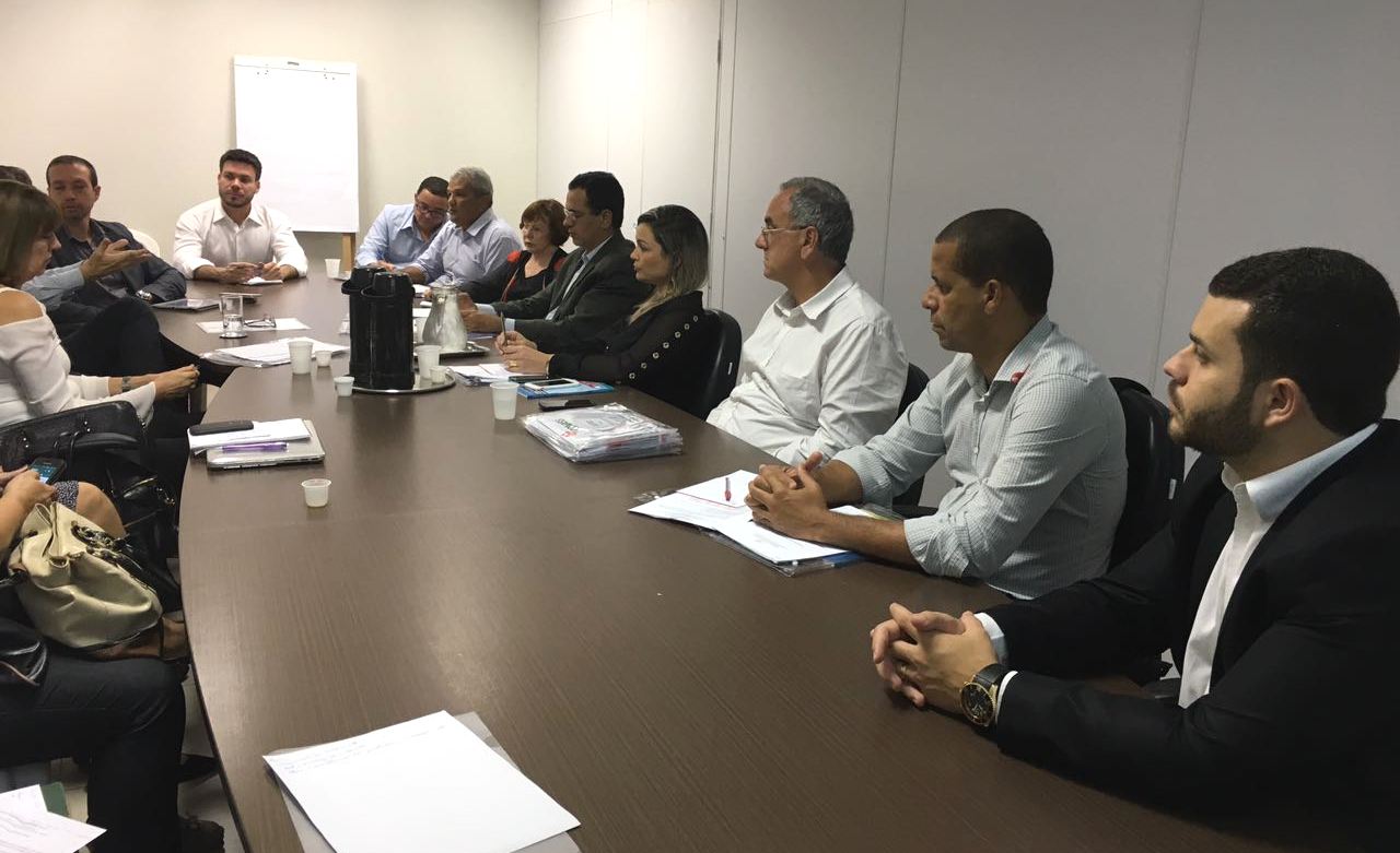 Reuniao com Prefeitos Grande Vitoria2_051216