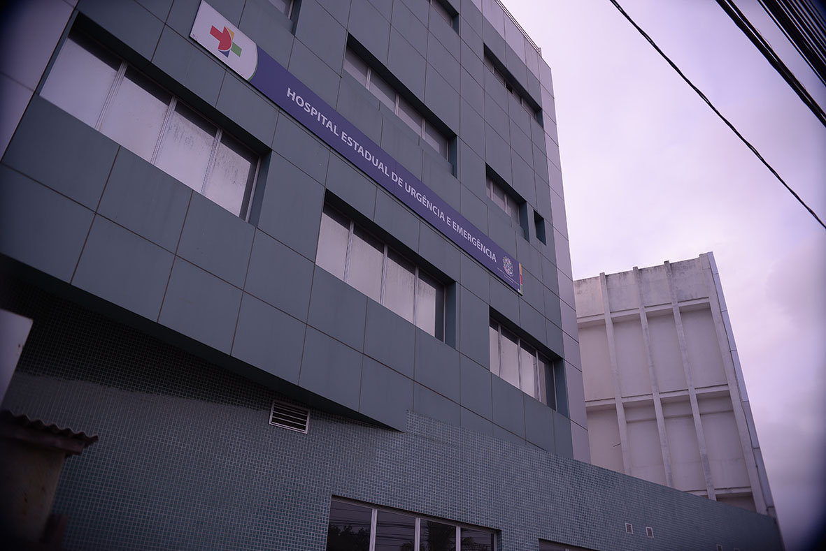 foto fachada heue