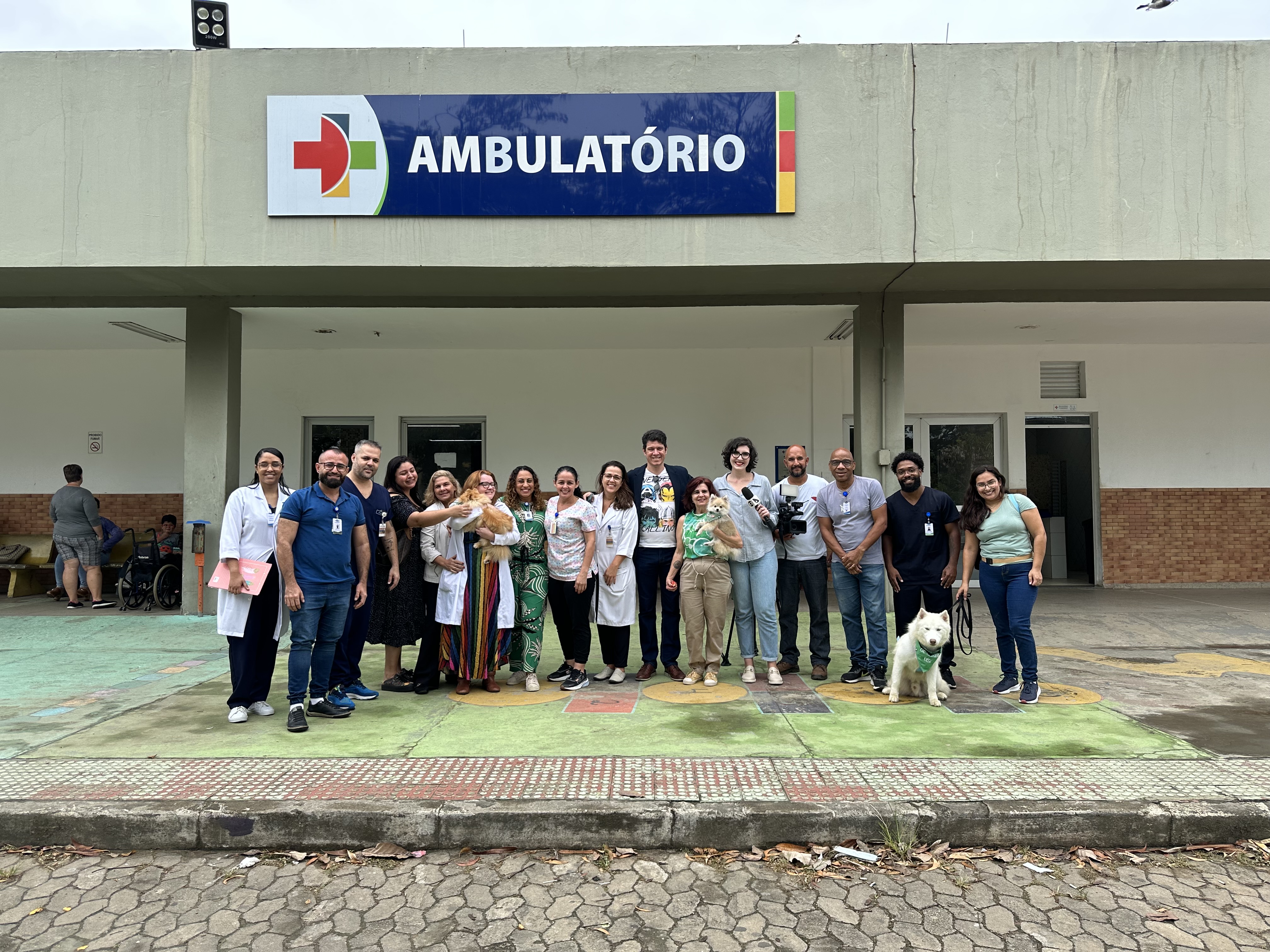 Himaba promove terapia com cães para pacientes do setor de Saúde Mental|||Fotógrafo:Divulgação/Himaba