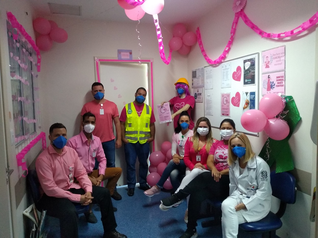 outubro rosa_heue-2