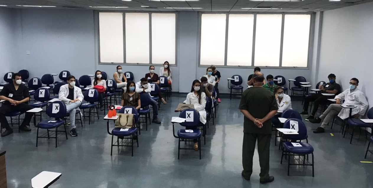 treinamento de estudantes (002)