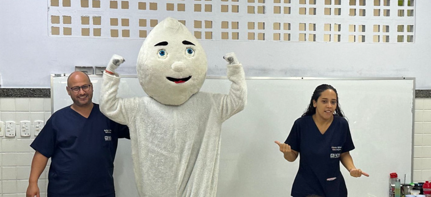 ze gotinha nas escolas